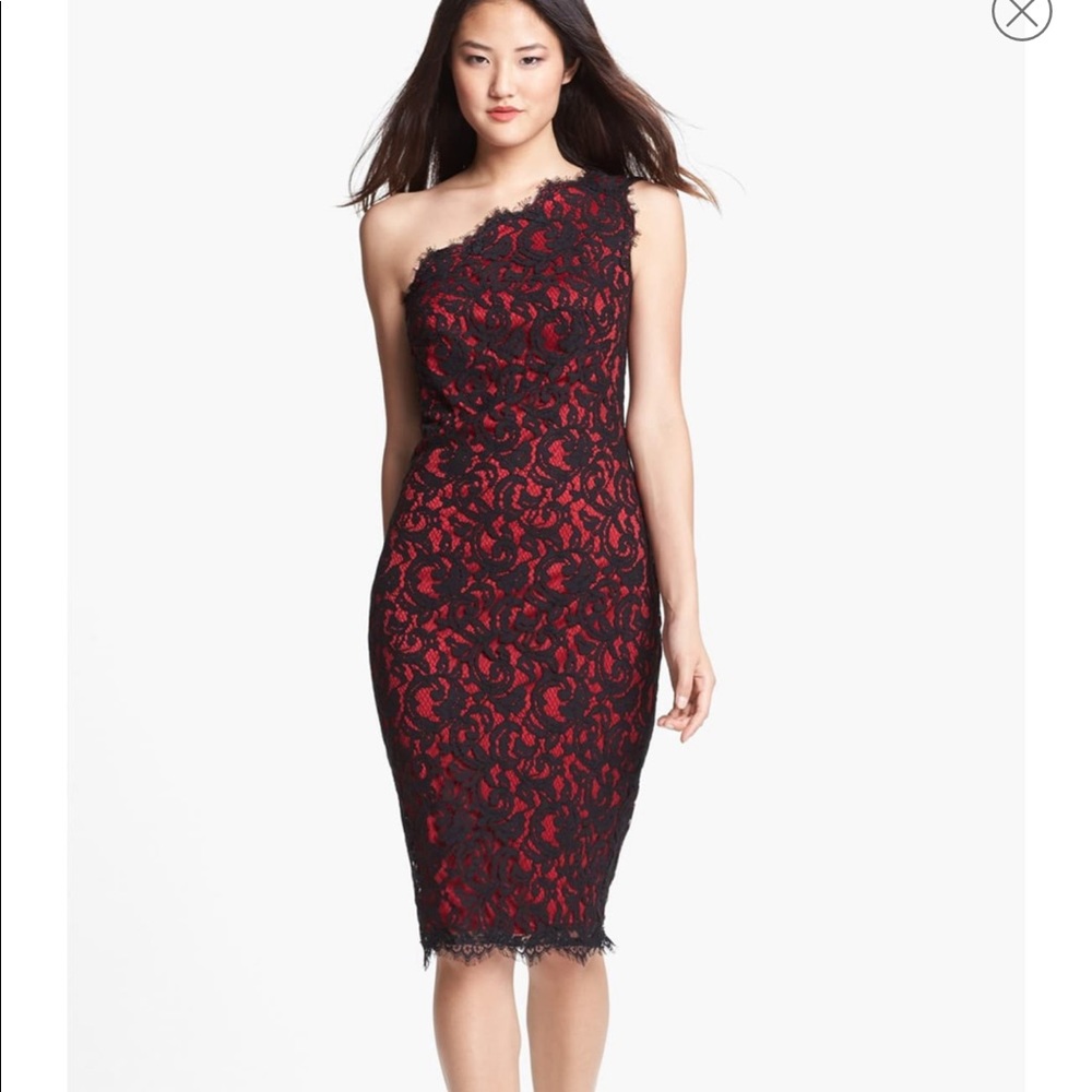 Tadashi Shoji